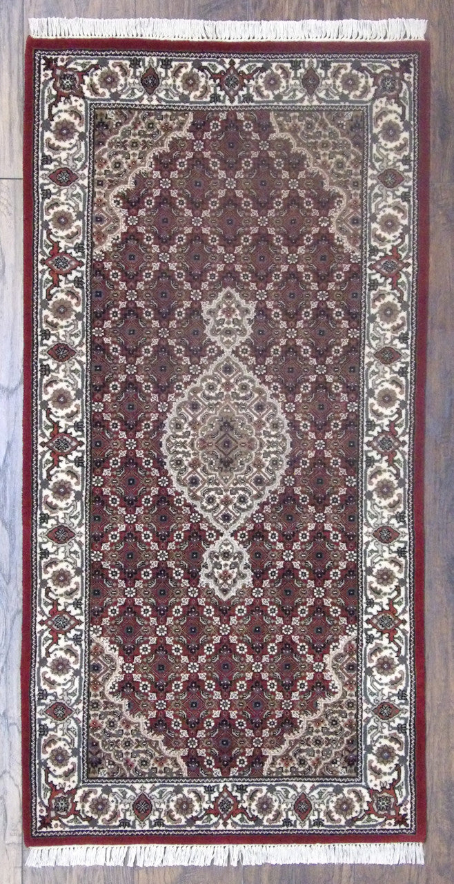 2x4 Traditional Hand-Knotted Wool rug, Rug #101-11044