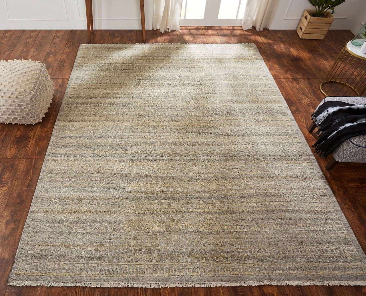 8' x 10' Transitional Hand-Knotted Wool rug, Rug #HV1331