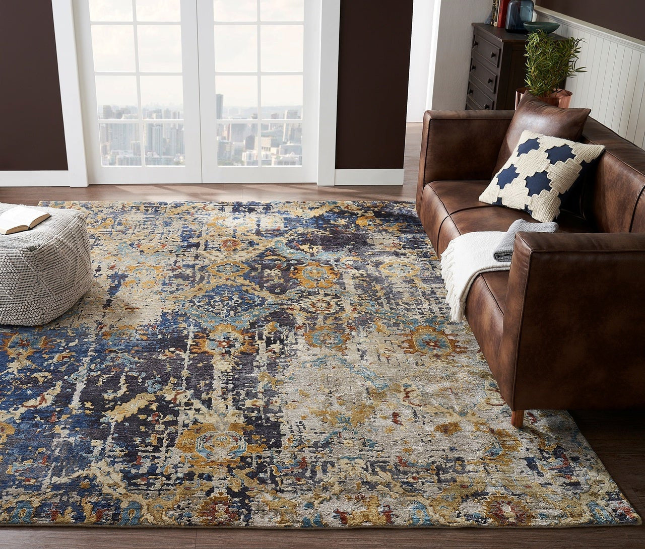 6' x 9' Transitional Hand-Knotted Silk rug, Rug #ML1721