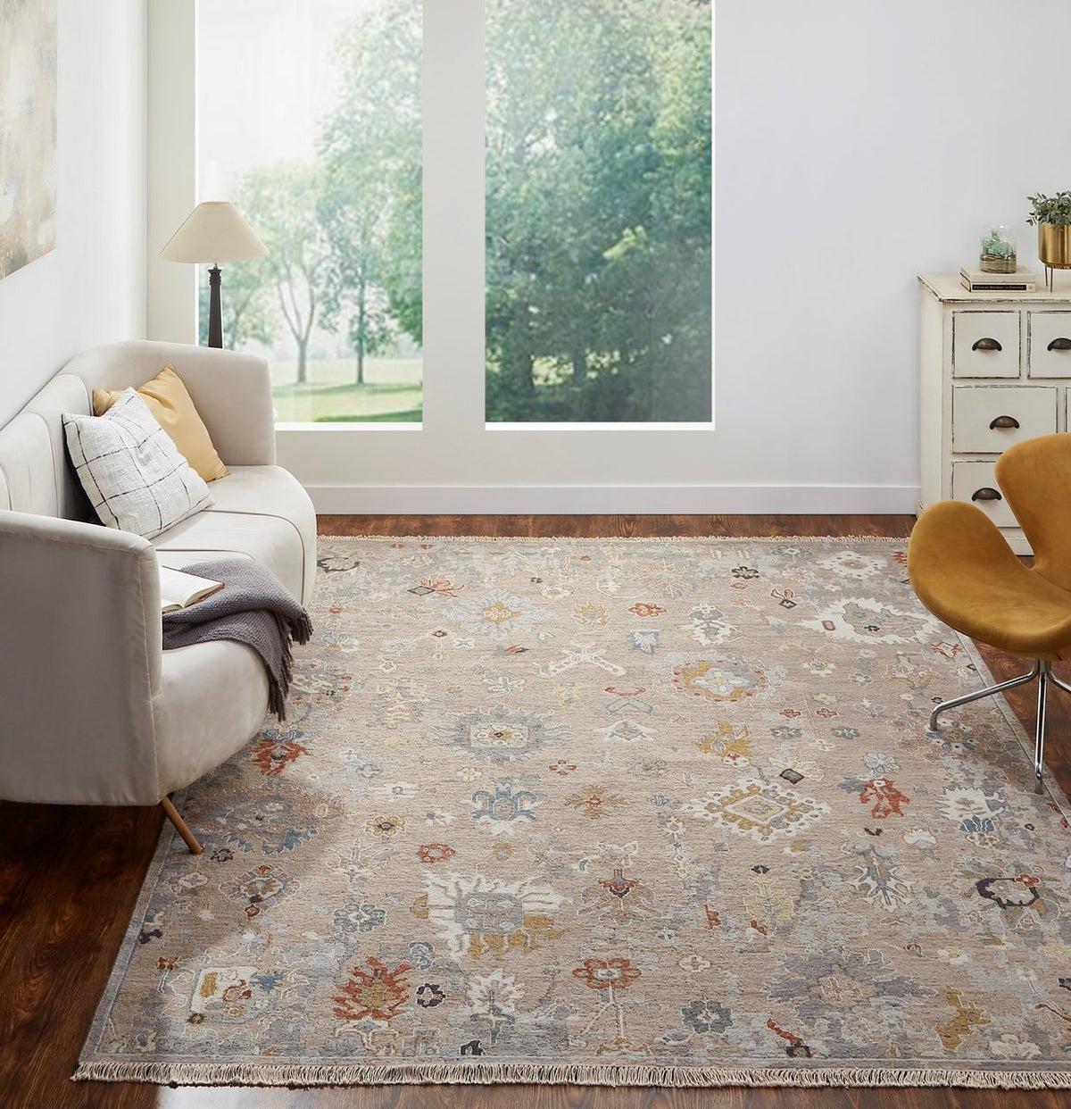 8' x 10' Transitional Hand-Knotted Wool rug, Rug #SU5551