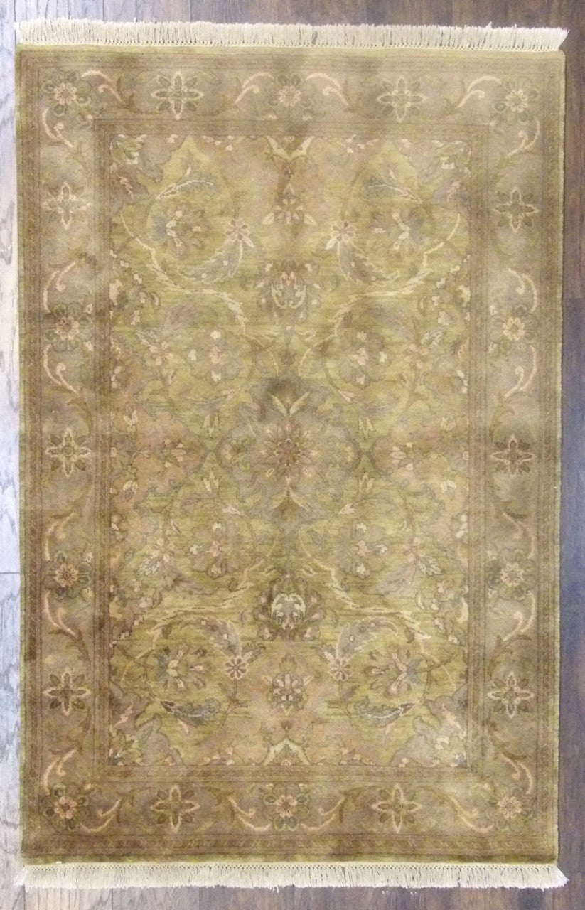 4x6 Antique Hand-Knotted Wool rug, Rug #101-641