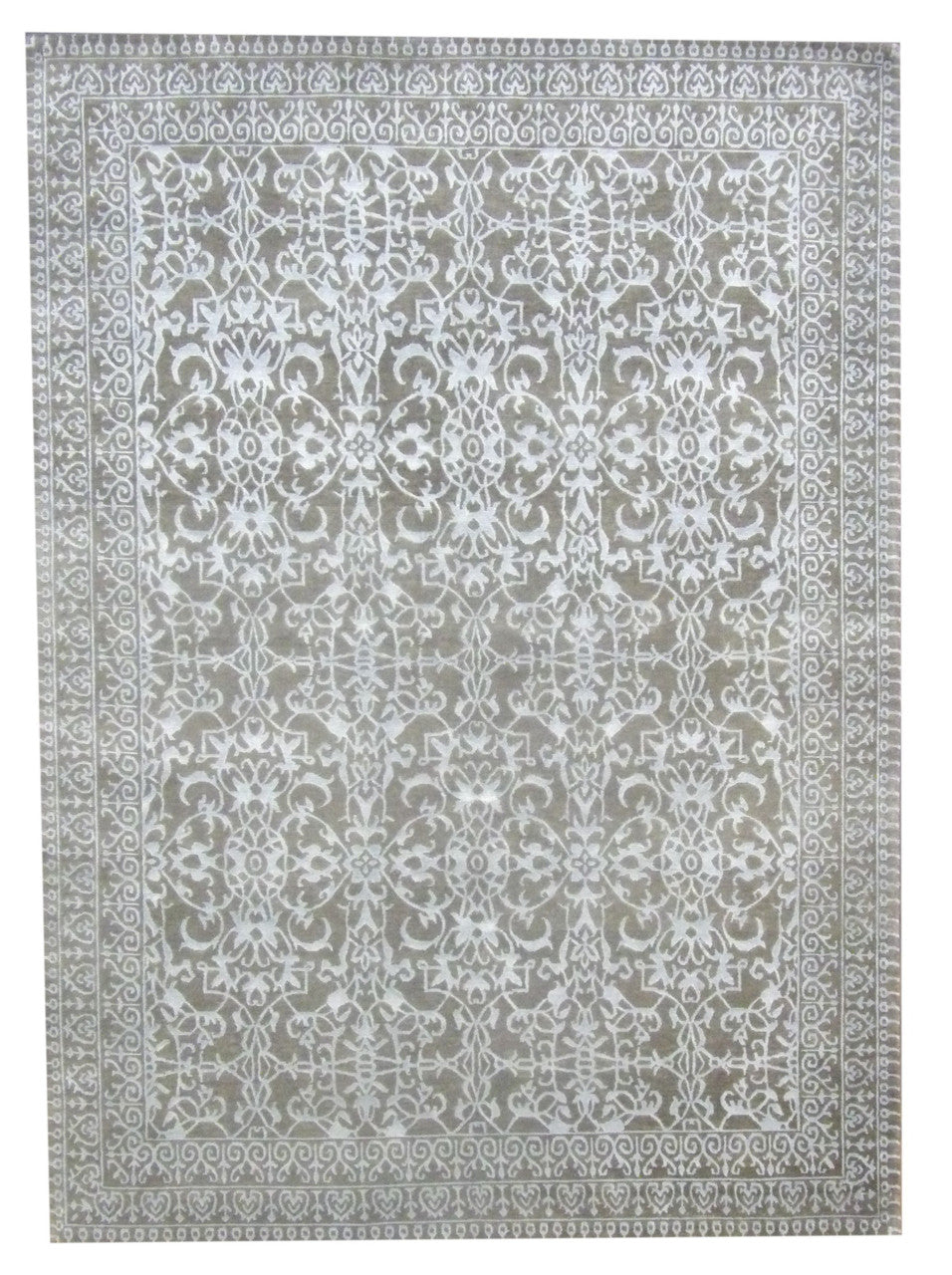 Traditional Hand-Knotted Silk rug, Rug #101-841
