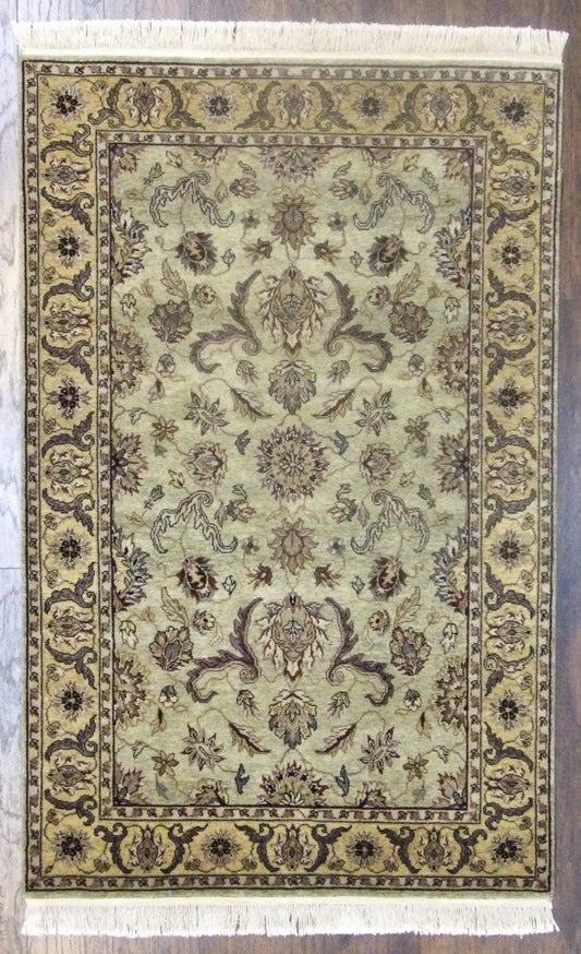 4x6 Traditional Hand-Knotted Wool rug, Rug #101-643