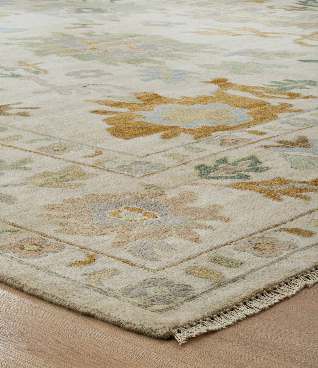 3' x 5' Oushak Hand-Knotted Silk rug, Rug #AA9050