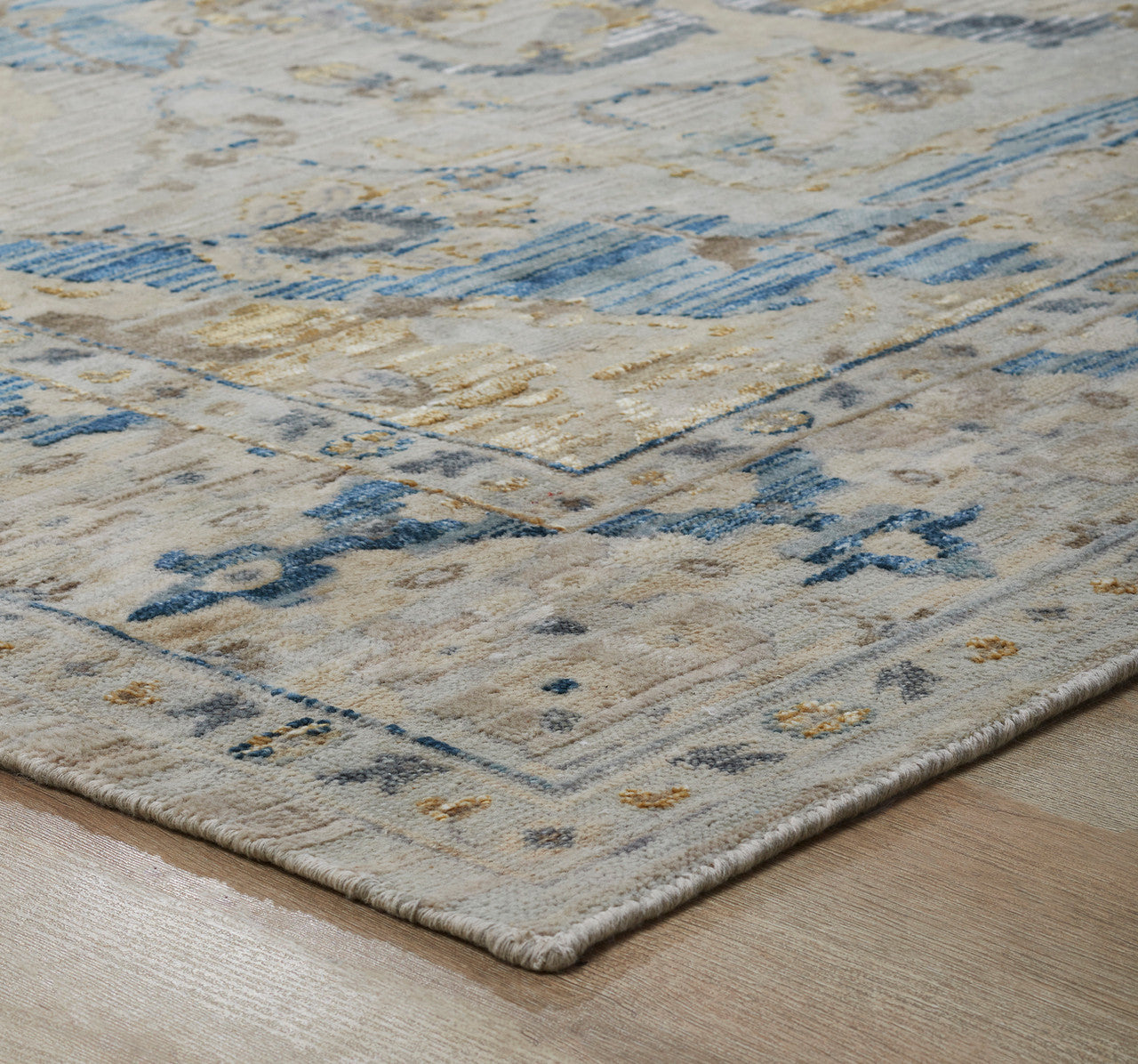 3' x 5' Transitional Hand-Knotted Silk rug, Rug #KT13620