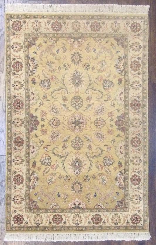 4x6 Traditional Hand-Knotted Wool rug, Rug #101-630