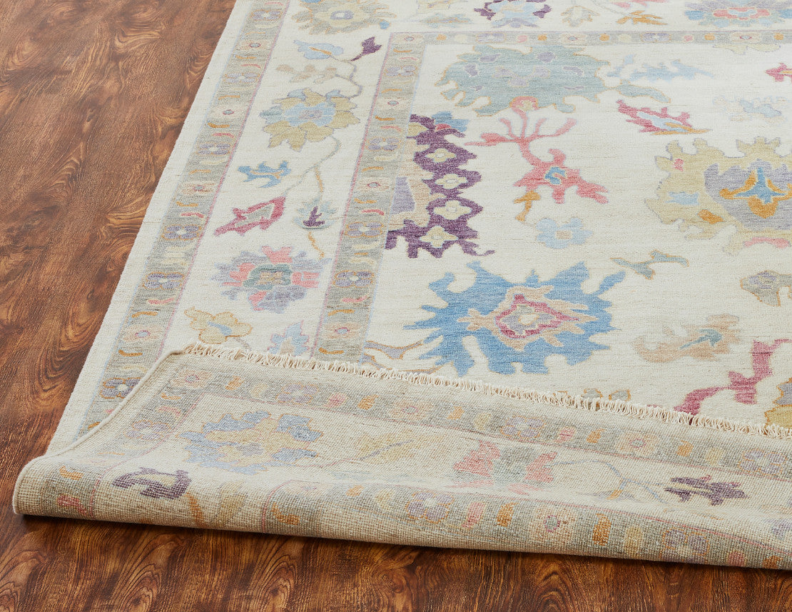 3' x 5' Oushak Hand-Knotted Silk rug, Rug #AA8990