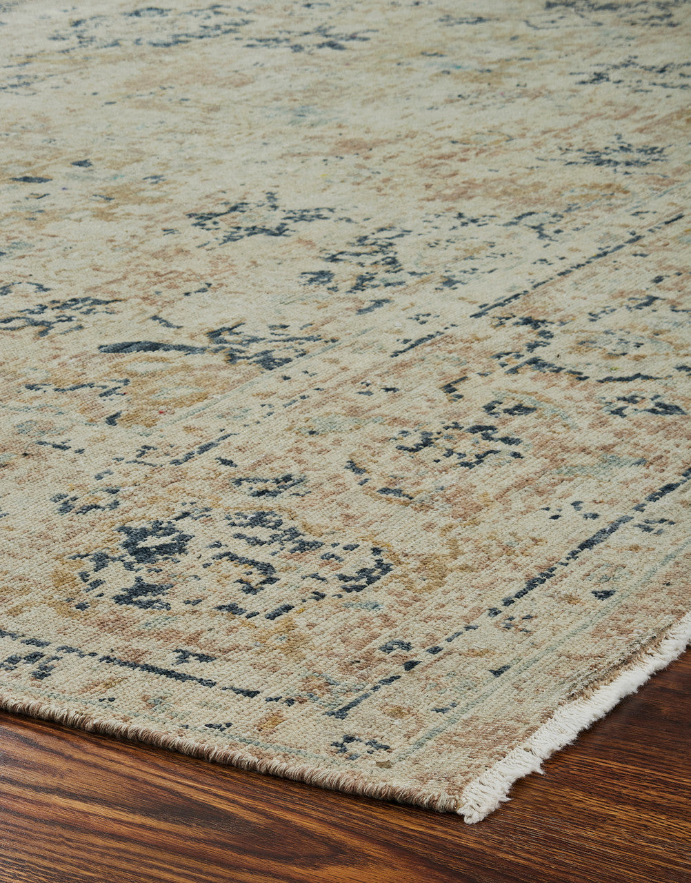 4' x 6' Transitional Hand-Knotted Wool rug, Rug #LR8070