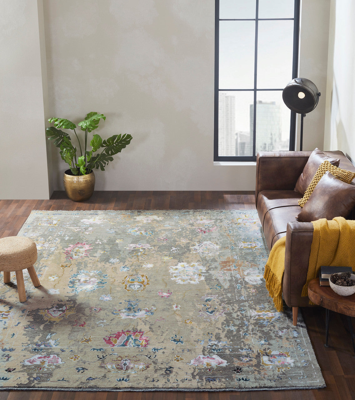 6' x 9' Transitional Hand-Knotted Silk rug, Rug #KD11430