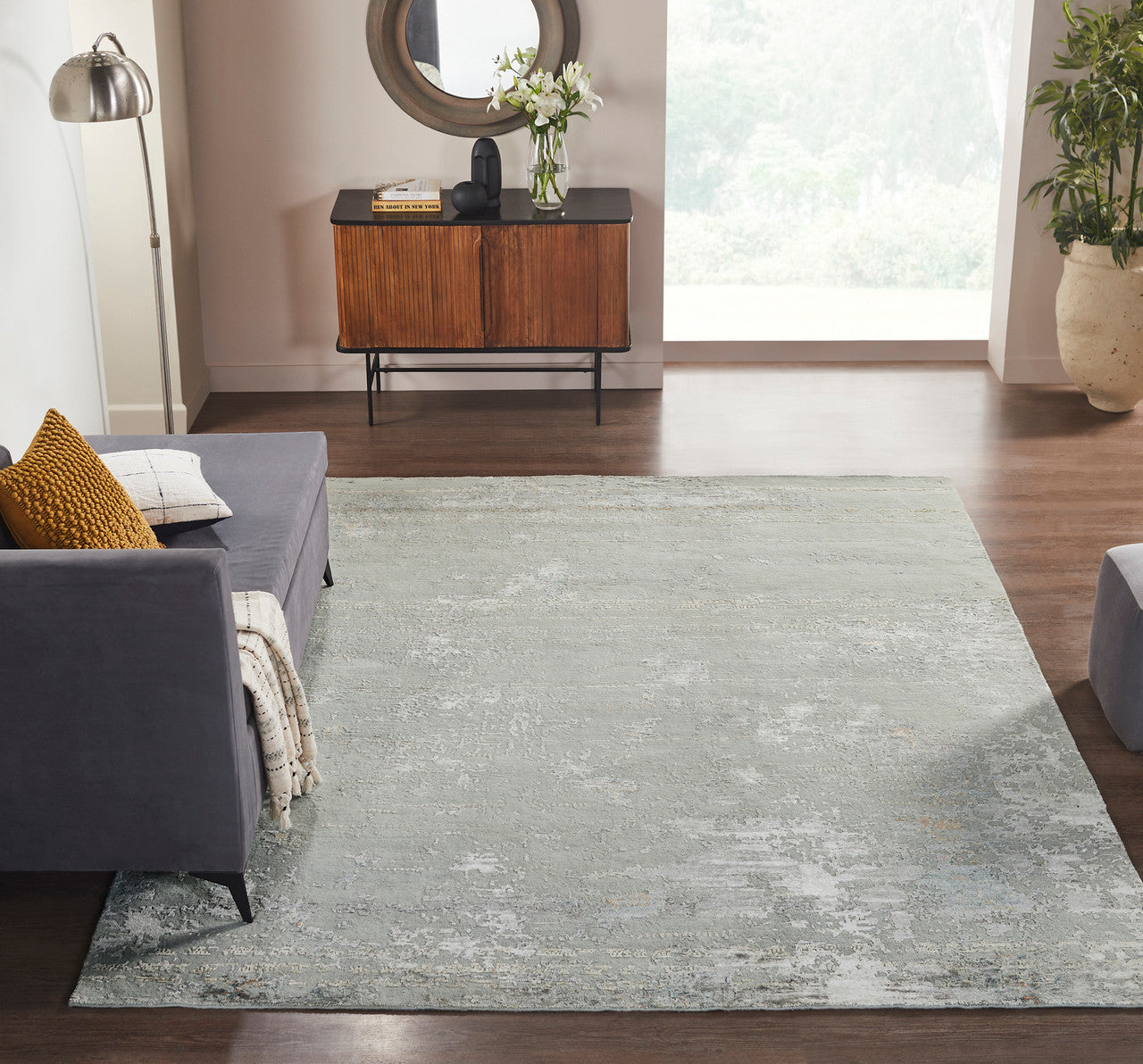 6' x 9' Transitional Hand-Knotted Silk rug, Rug #KD11460