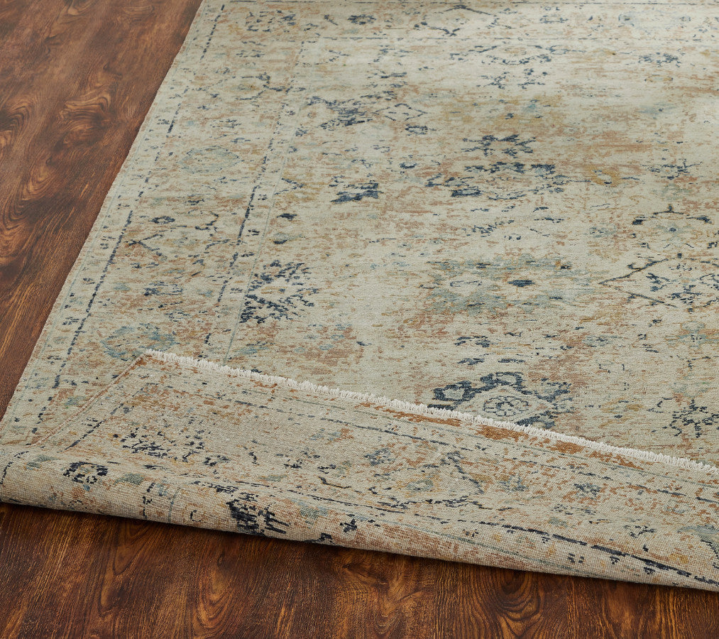 6' x 9' Transitional Hand-Knotted Wool rug, Rug #LR8070