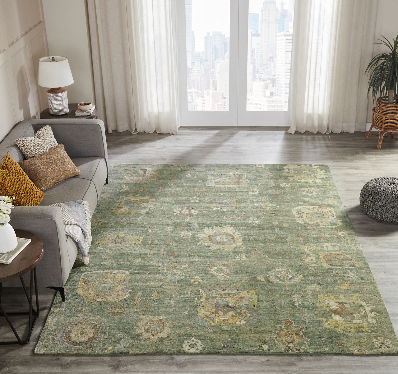8' x 10' Transitional Hand-Knotted Wool rug, Rug #OB0960
