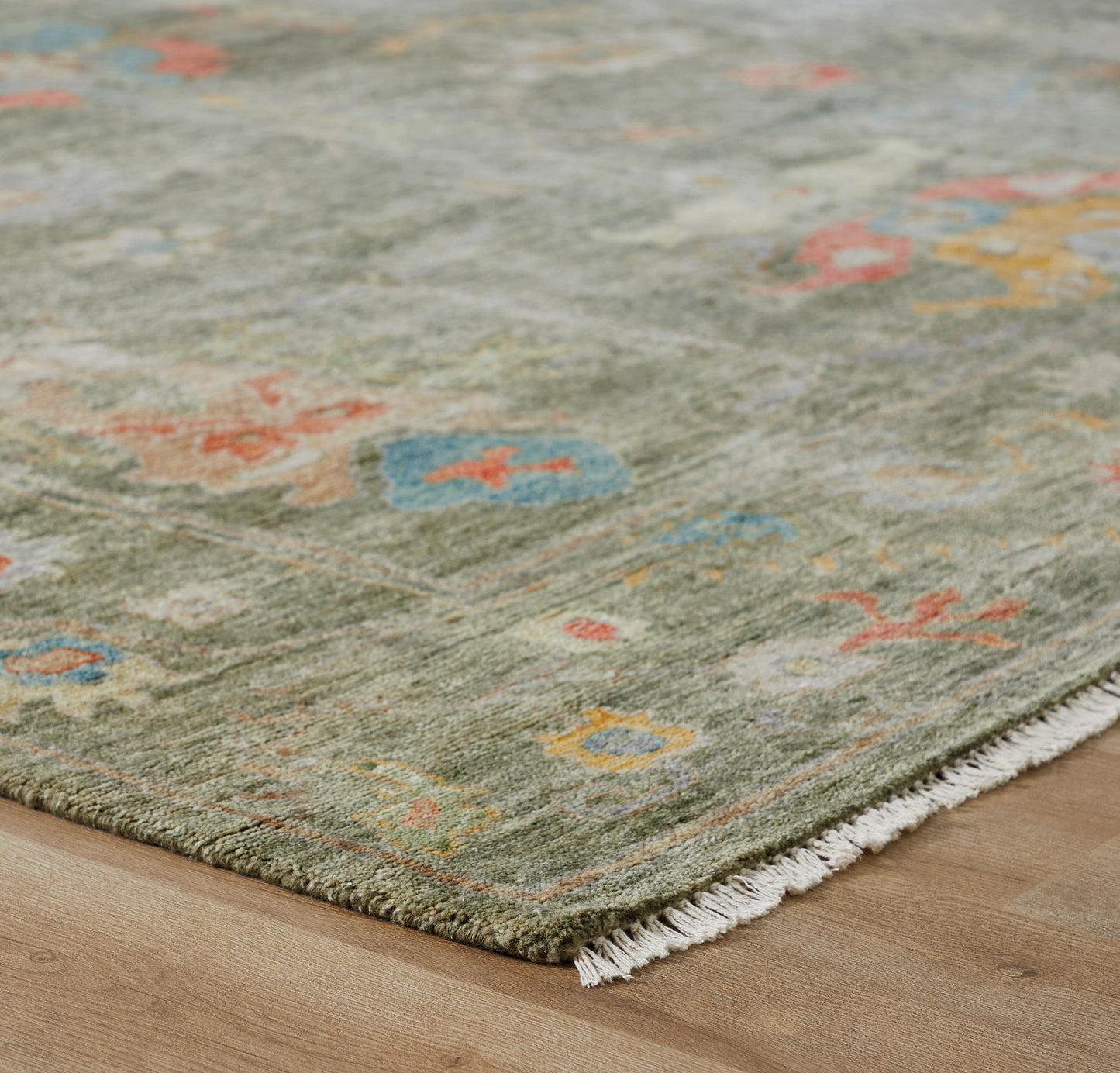 6' x 9' Oushak Hand-Knotted Silk rug, Rug #AA9060