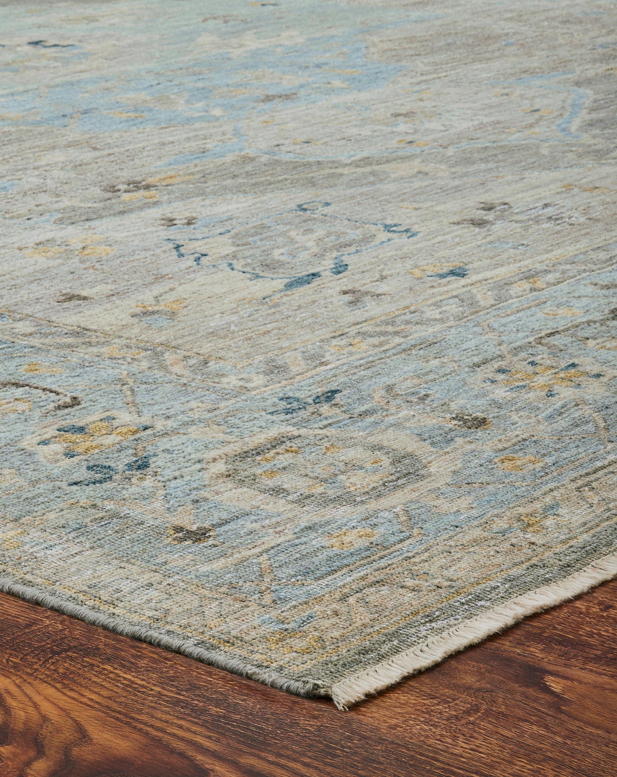 4' x 6' Transitional Hand-Knotted Wool rug, Rug #AF12800