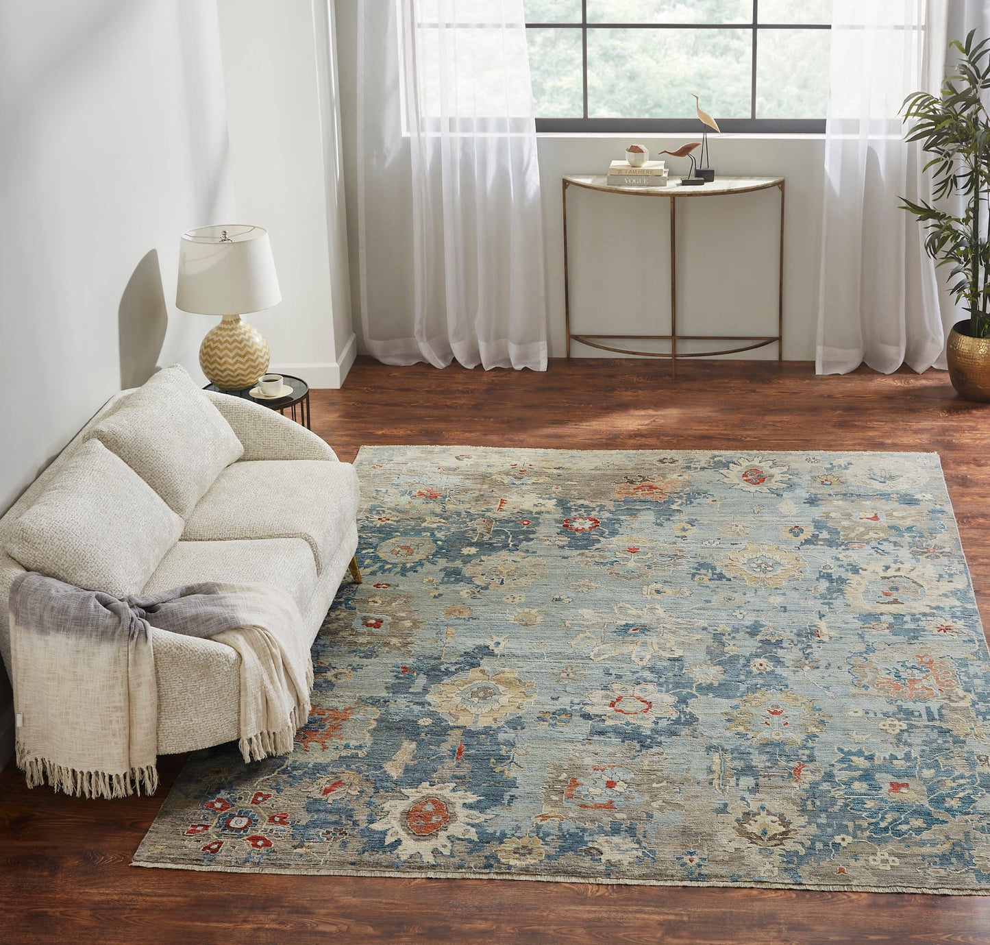 6' x 9' Transitional Hand-Knotted Wool rug, Rug #AF12870