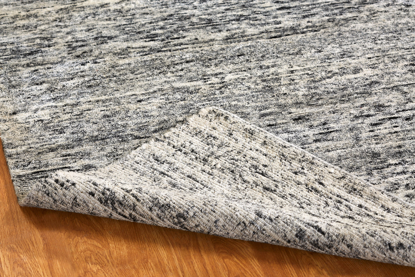 4' x 6' Modern Hand-Knotted Silk rug, Rug #EL8601