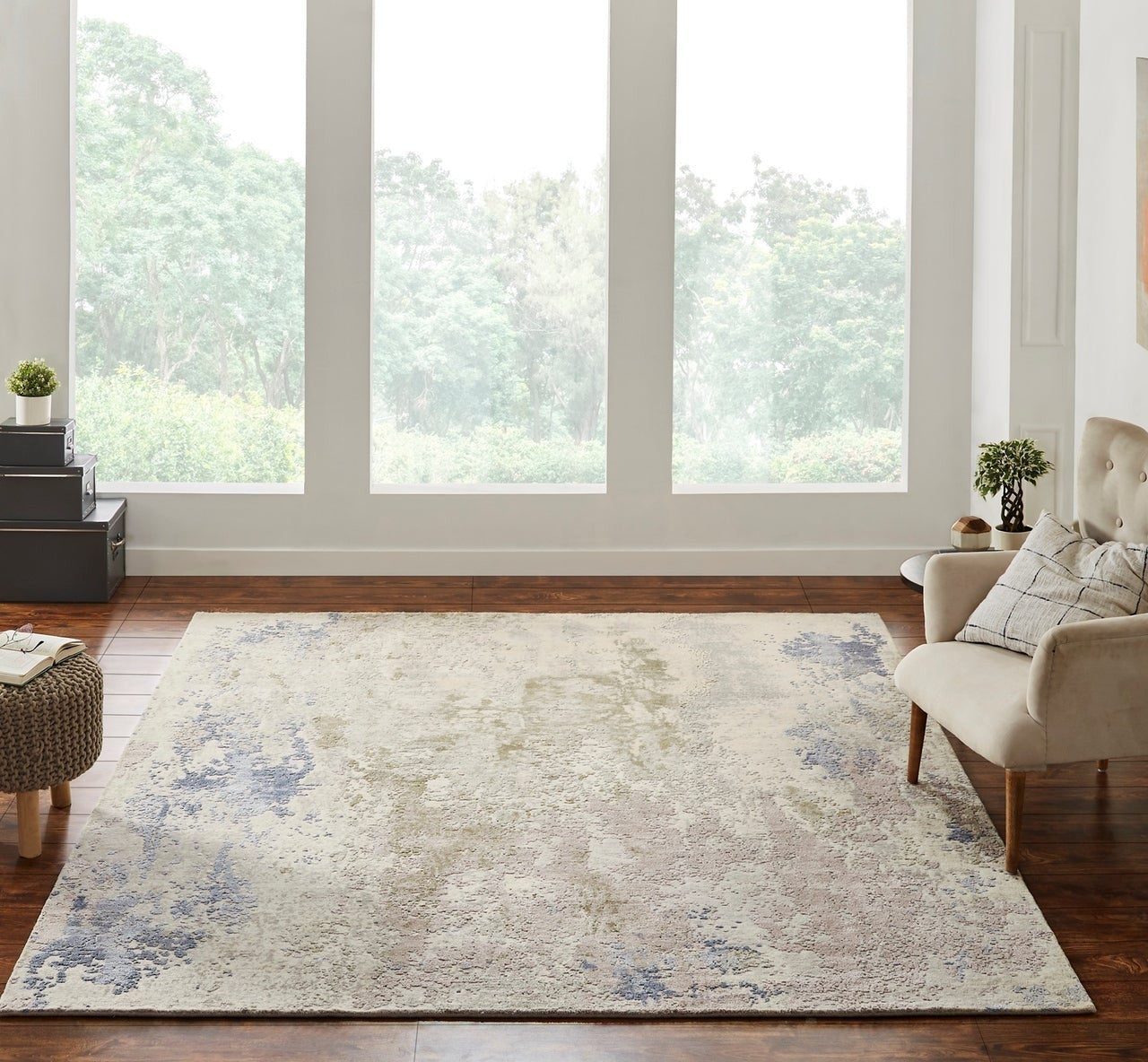 4' x 6' Modern Hand-Knotted Silk rug, Rug #PV9611
