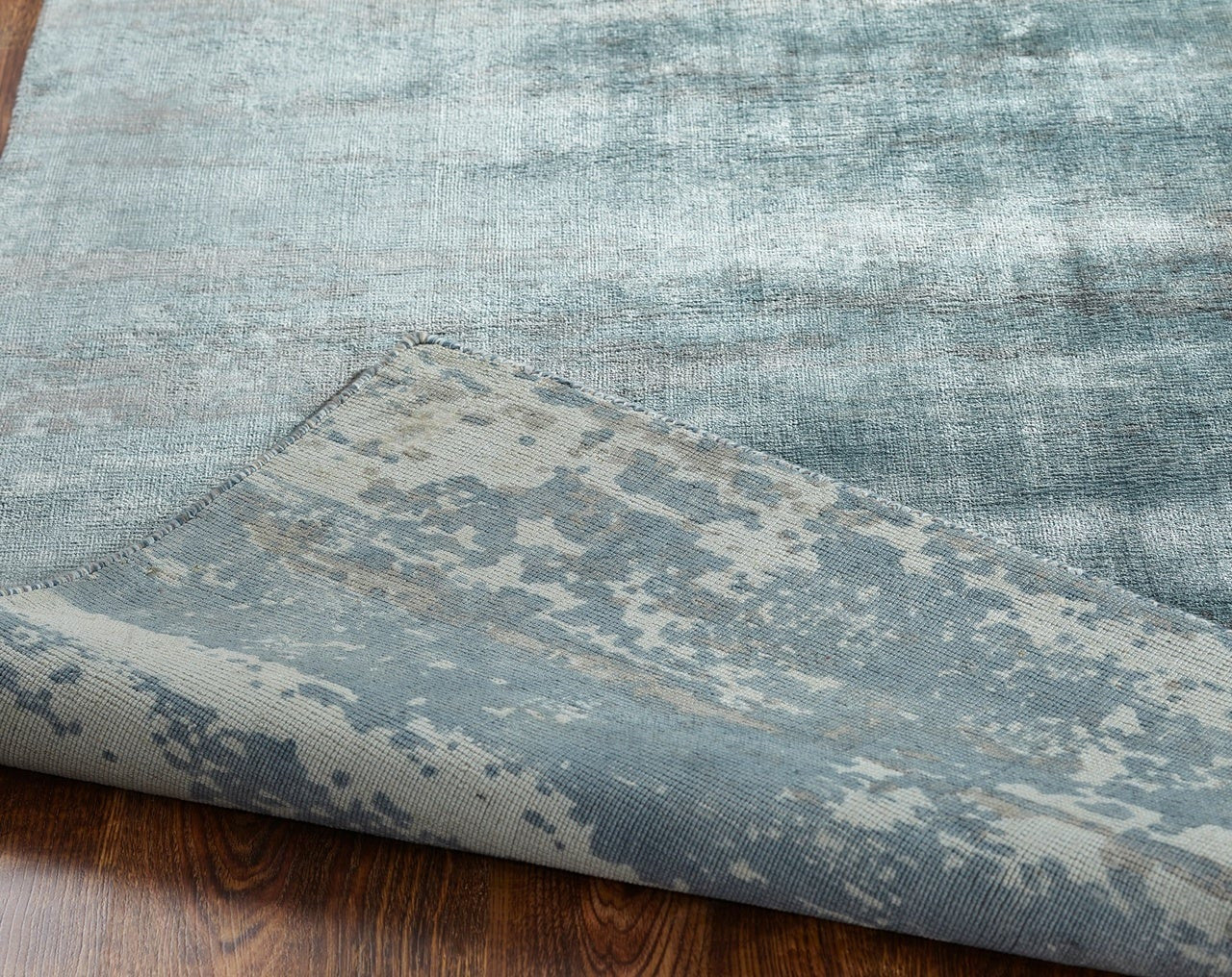 5'6" x 8'6" Modern Hand Loom Silk rug, Rug #RY0621