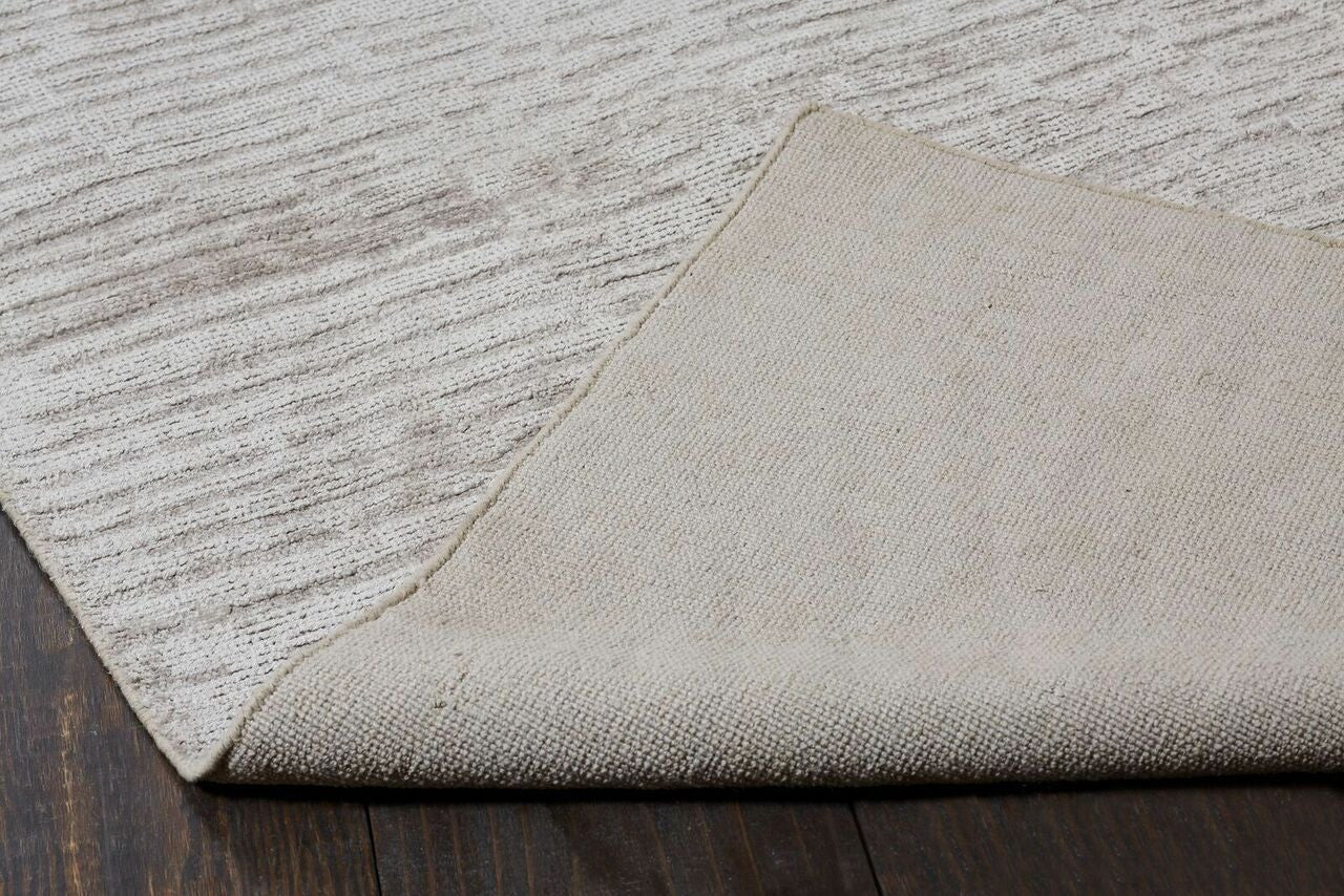 5'6" x 8'6" Transitional Hand Loom Silk rug, Rug #RZ5401