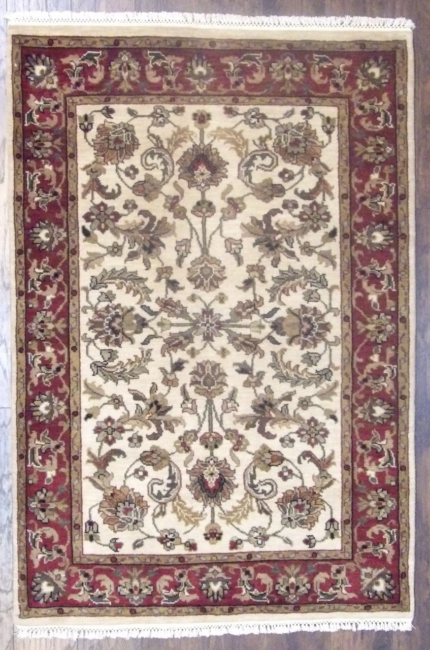 4x6 Traditional Hand-Knotted Wool rug, Rug #101-642