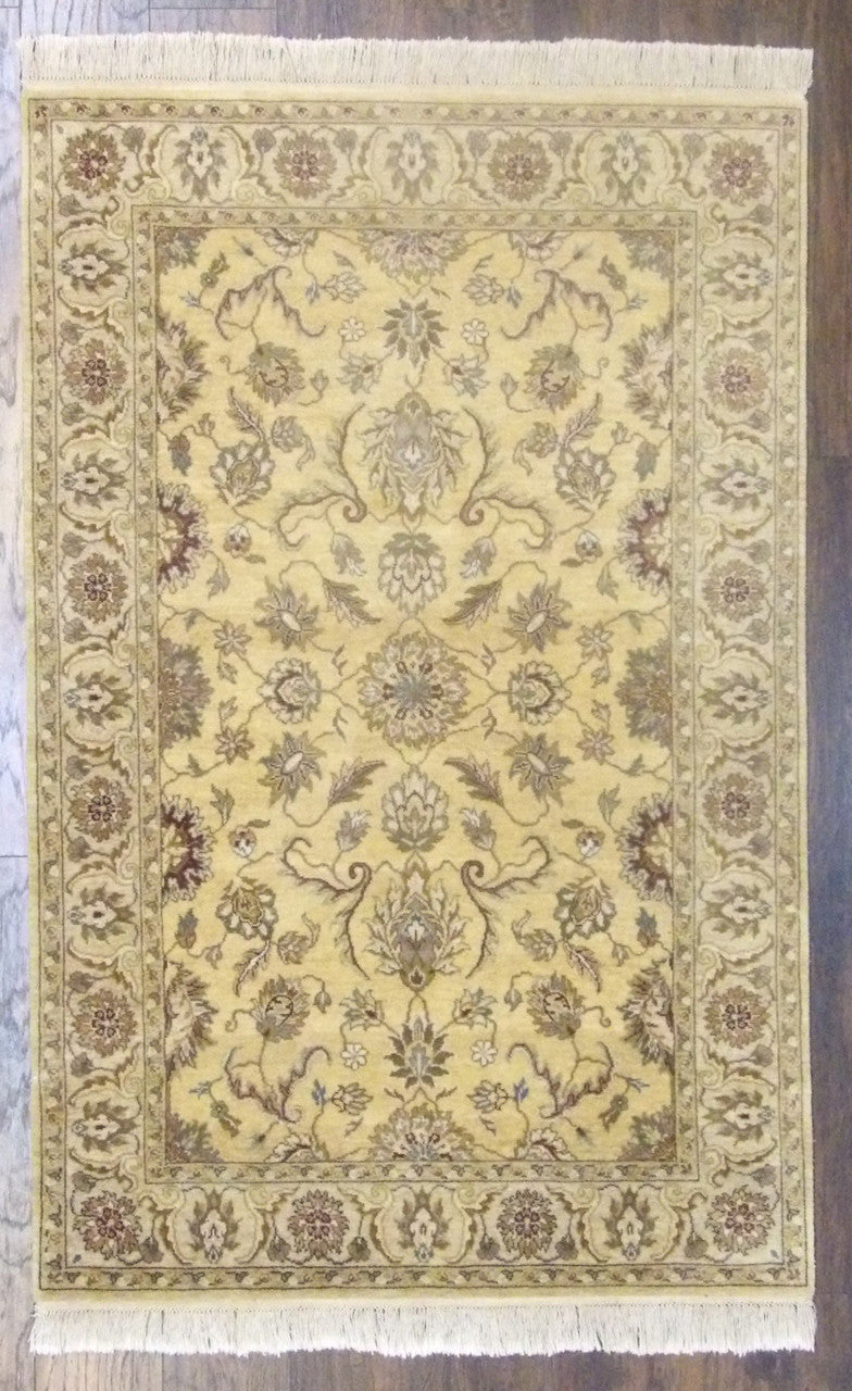 4x6 Traditional Hand-Knotted Wool rug, Rug #101-648
