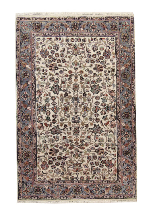 4x6 Traditional Hand-Knotted Wool rug, Rug #101-2204